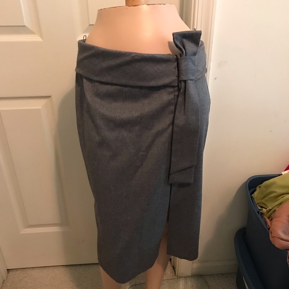 Alexander McQueen Avante garde fashion show item skirt grey size 40 $1490 - Picture 1 of 12